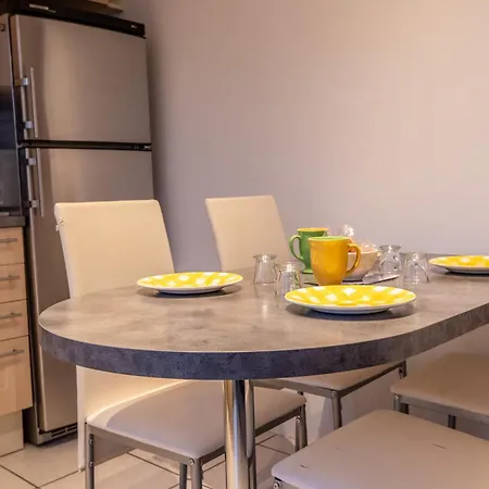 Apartamento Avec Jardin, Ideal Pour Animaux - Floreal Clermont-Ferrand